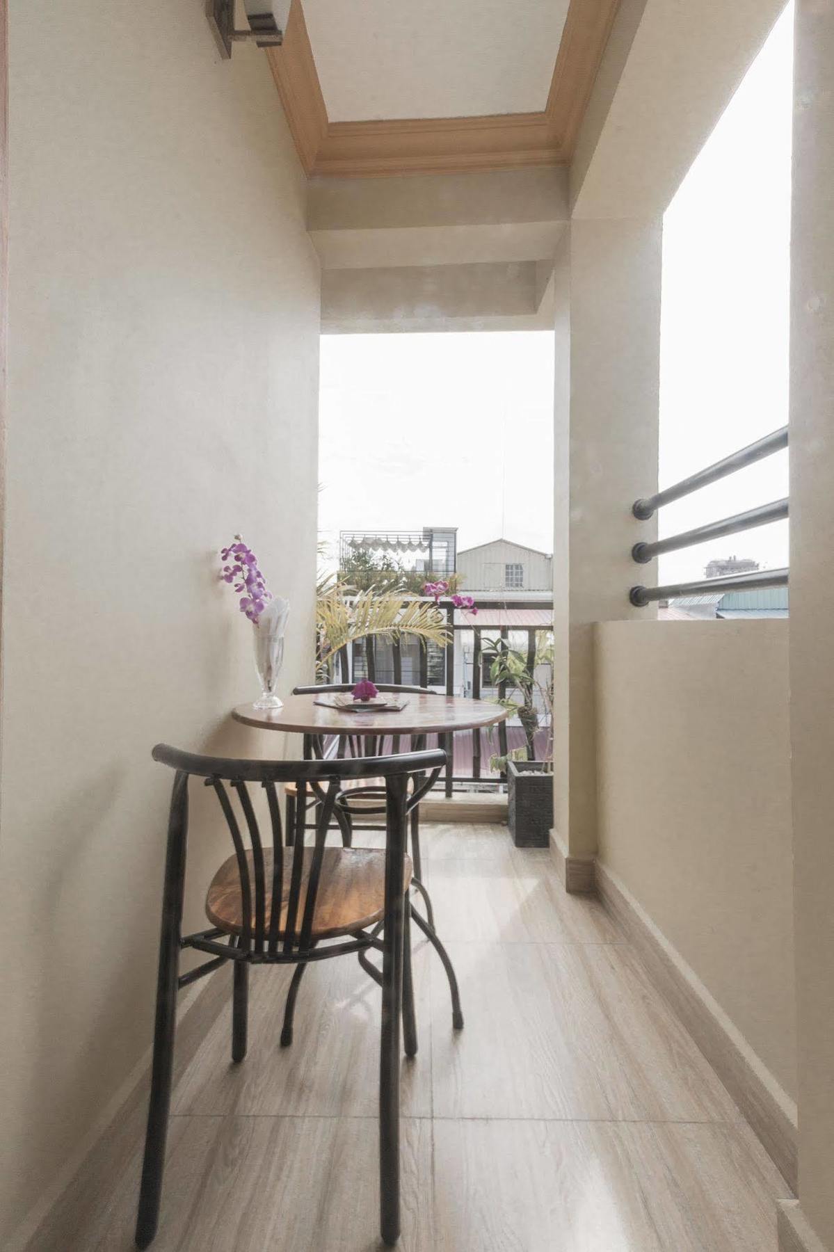 Dynsey Boutique Hotel Пном Пен Екстериор снимка