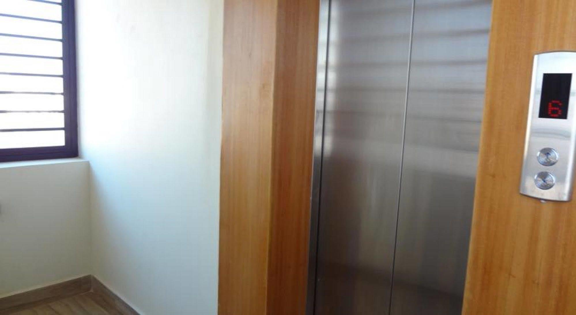 Dynsey Boutique Hotel Пном Пен Екстериор снимка